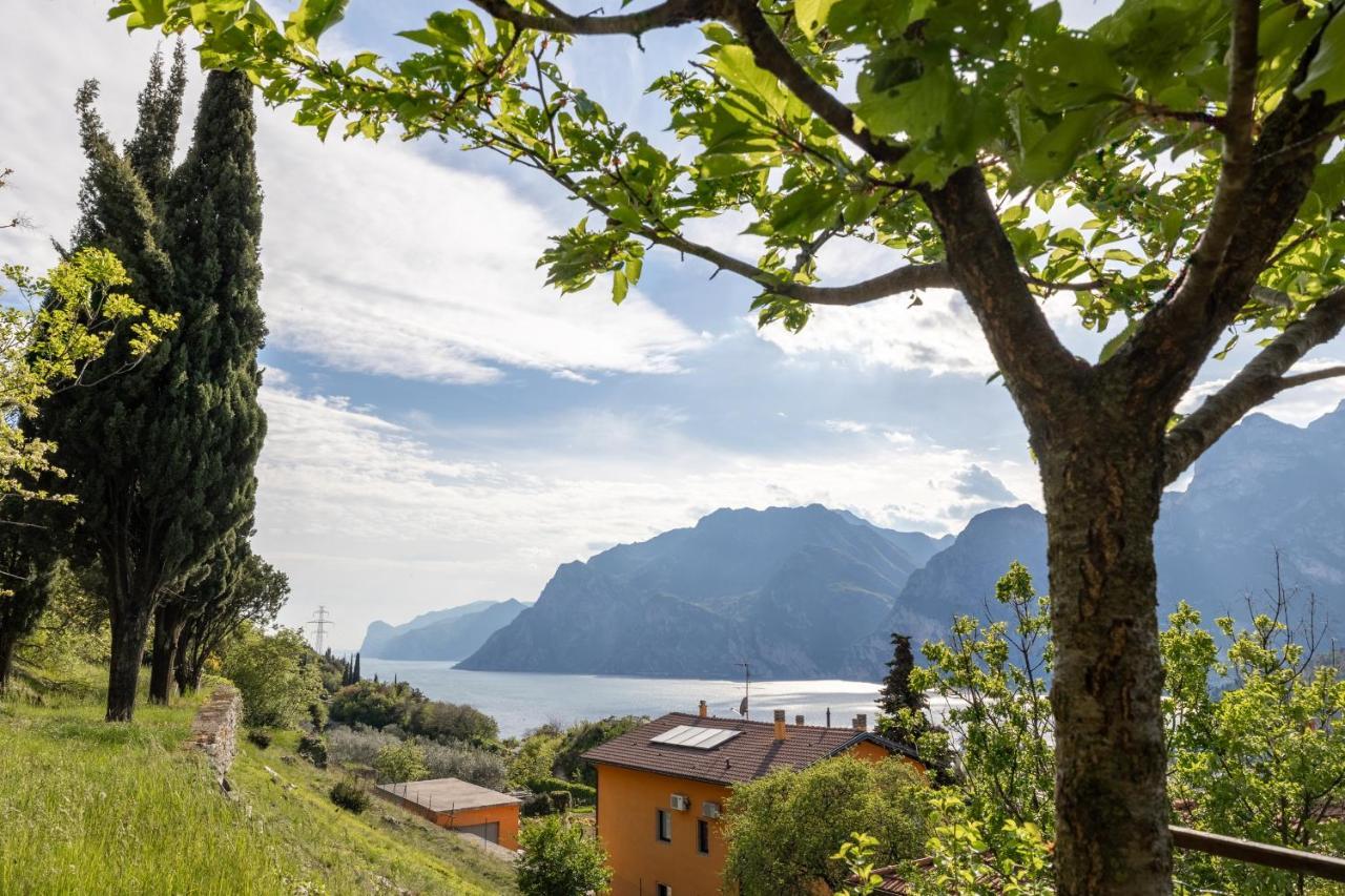 Appartamento Al Forte Torbole Sul Garda Esterno foto